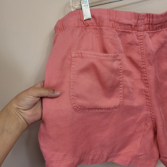 Gap pink shorts size xl - Picture 7 of 9